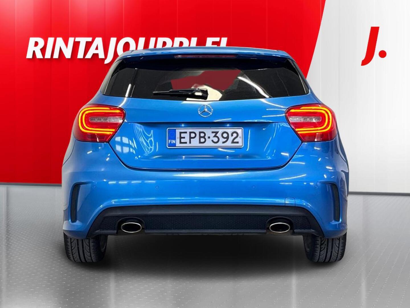 MERCEDES-BENZ A 4