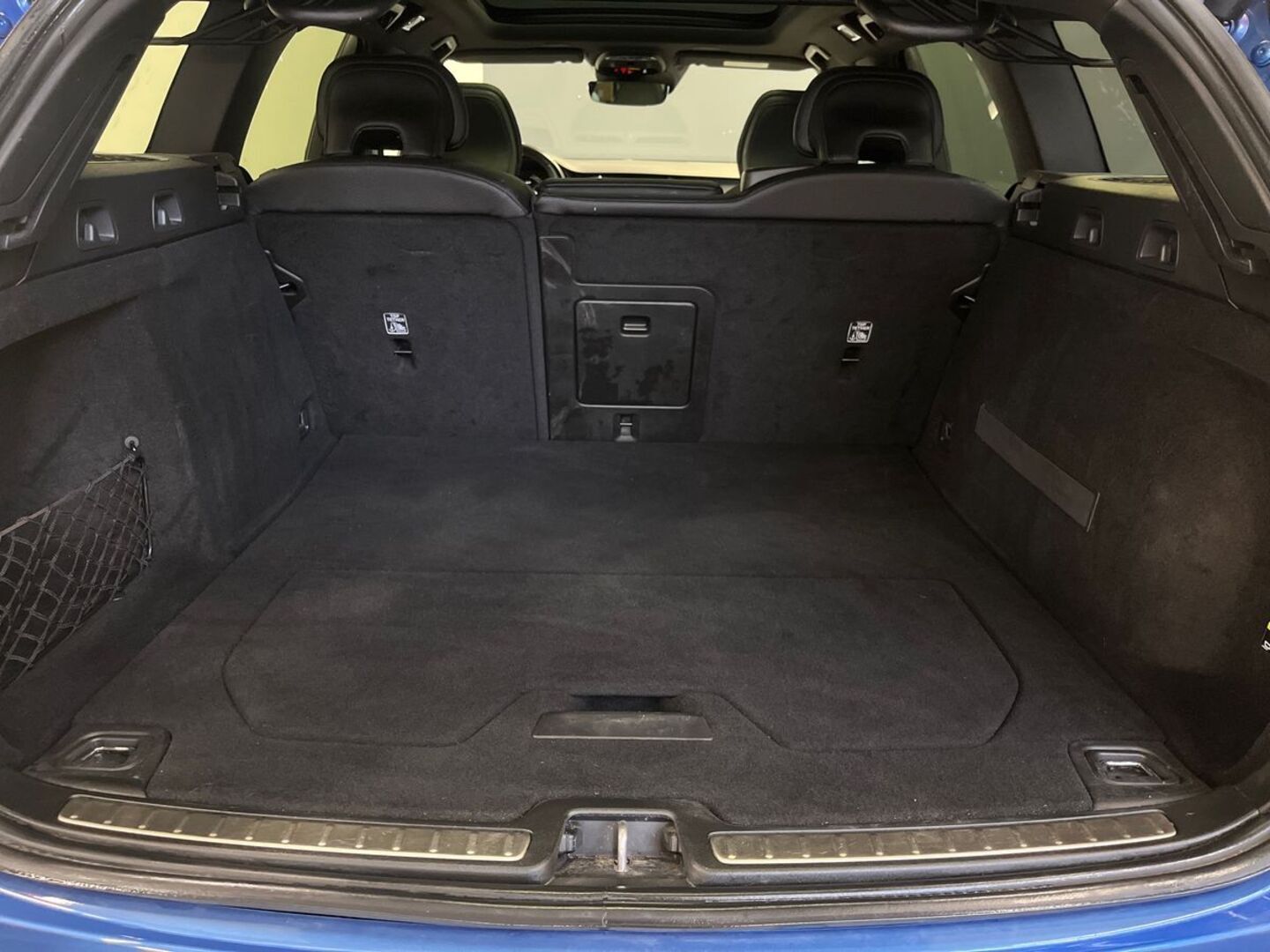 VOLVO V60 11