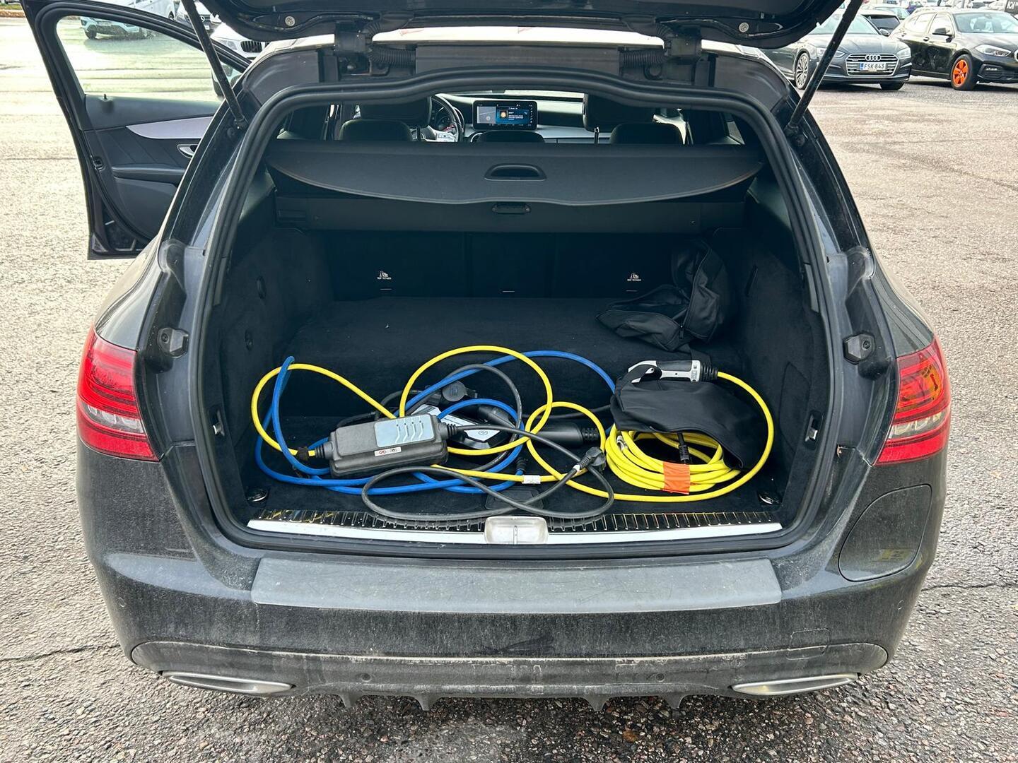 MERCEDES-BENZ C 2020