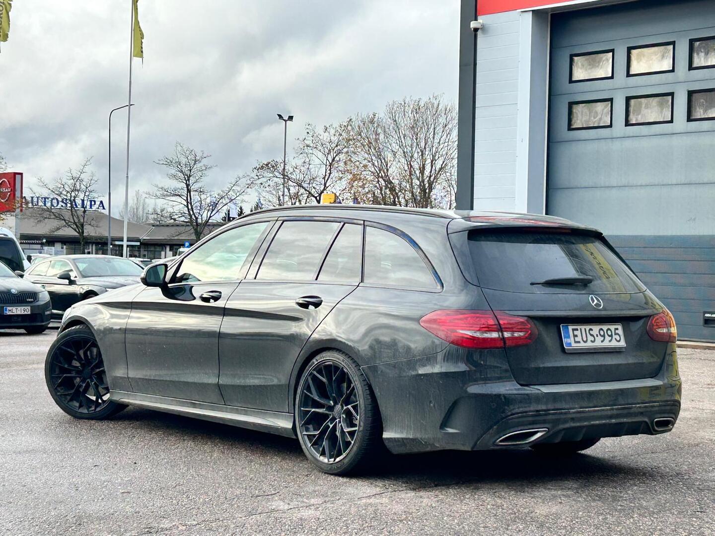 MERCEDES-BENZ C 2020