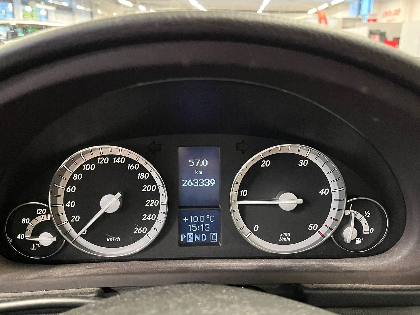 MERCEDES-BENZ C 2005