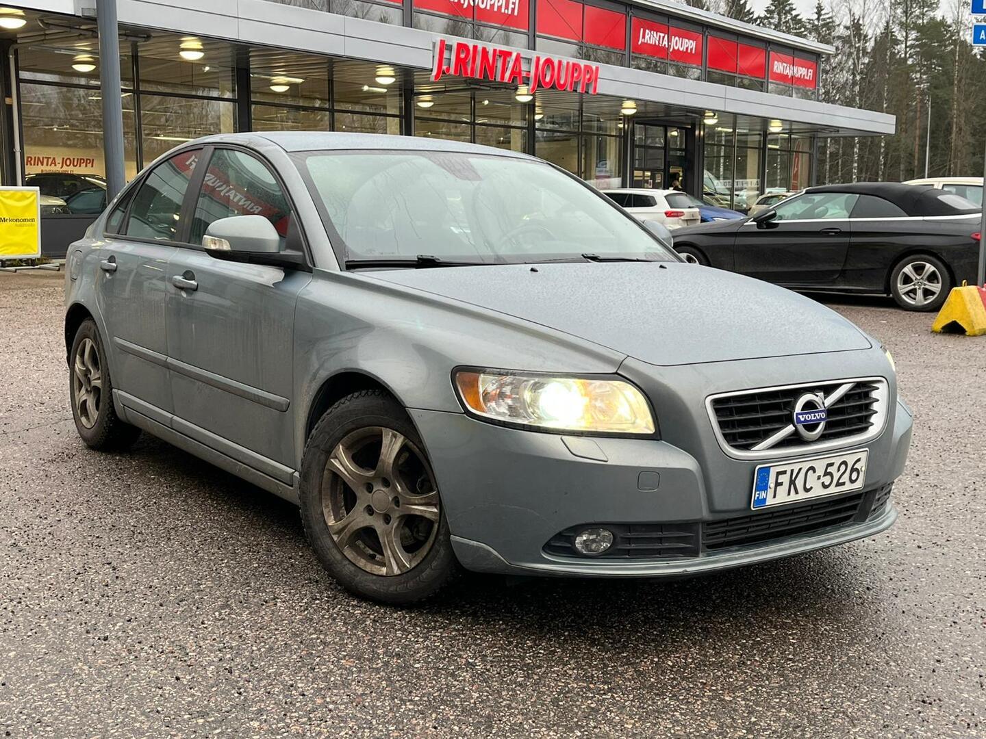 VOLVO S40 2011