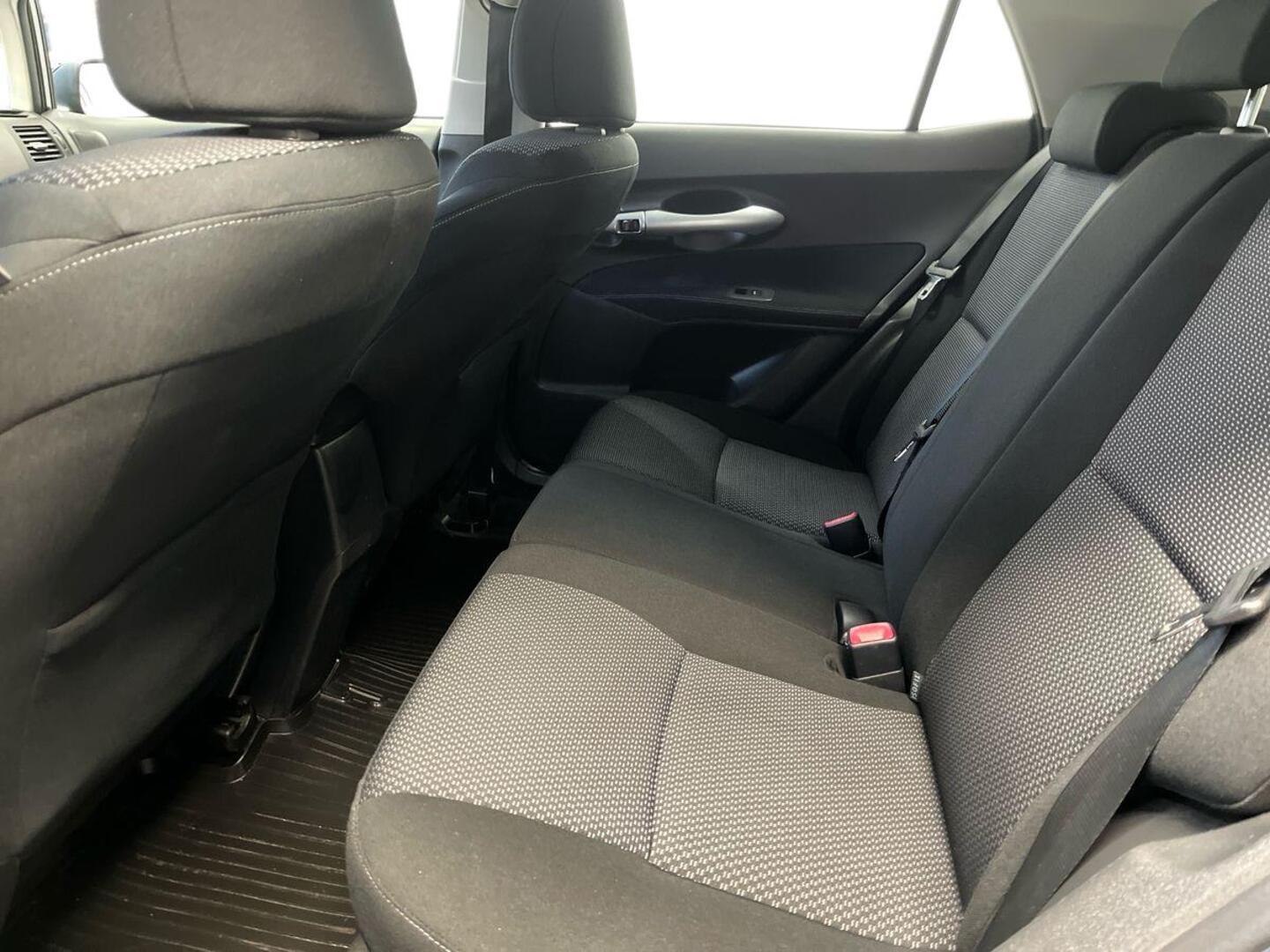 TOYOTA Auris 10