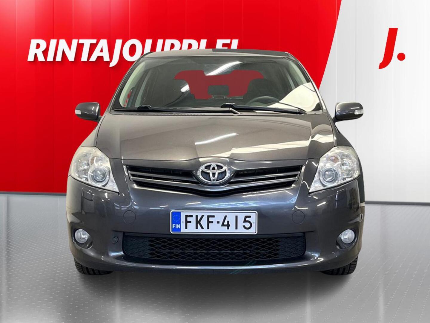 TOYOTA Auris 3
