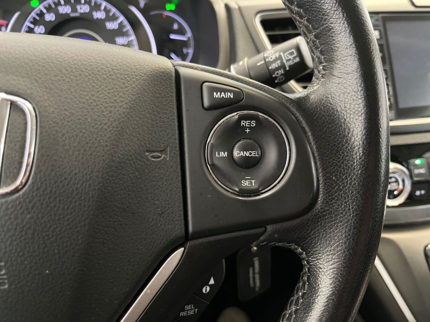 HONDA CR-V 22