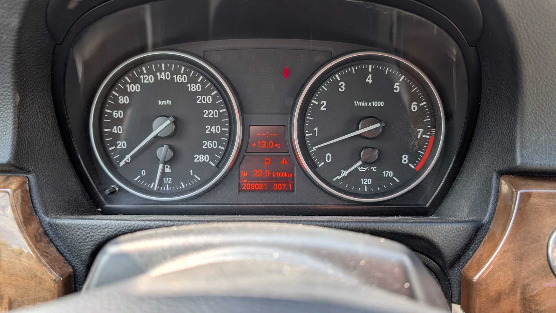 BMW 325 2007