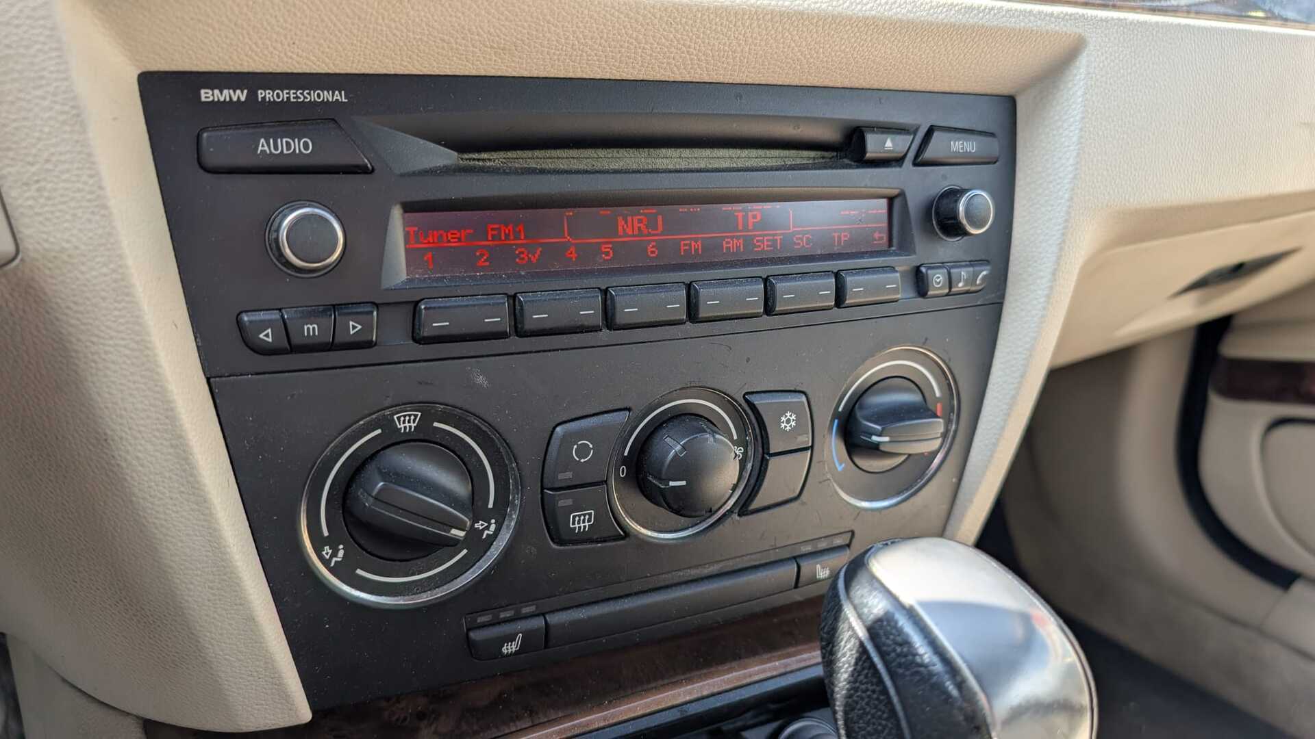 BMW 325 2007