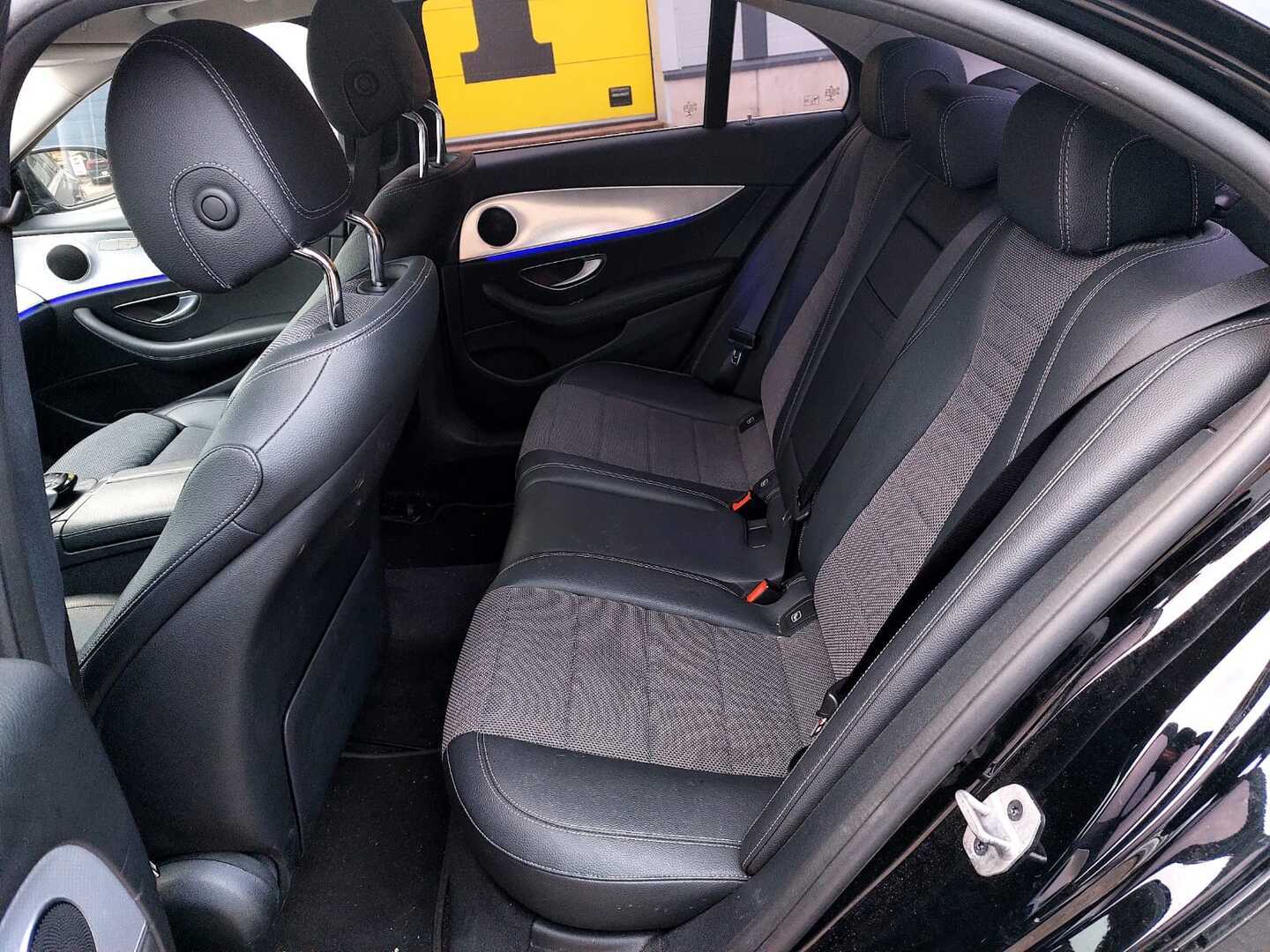 MERCEDES-BENZ E 2019