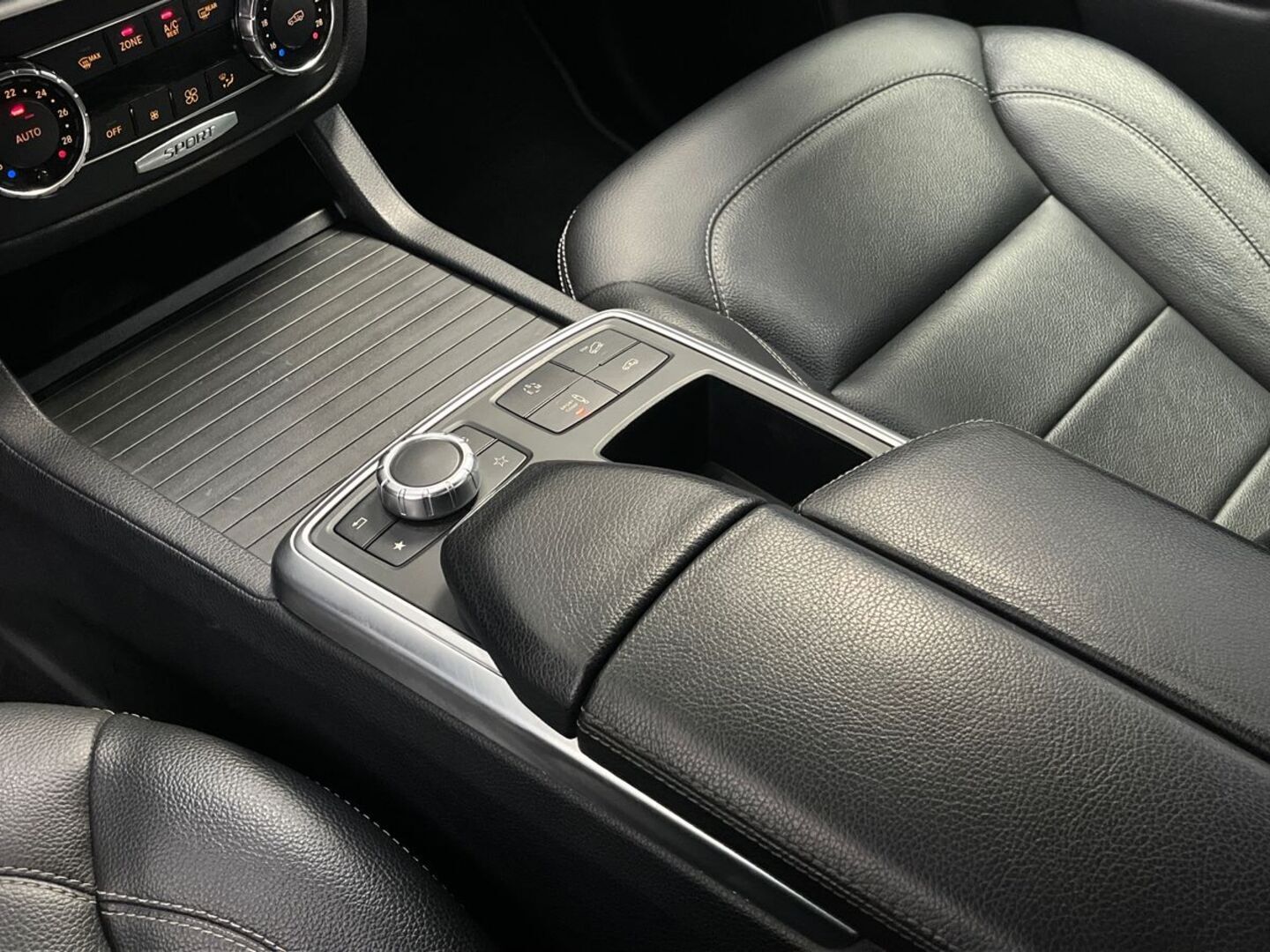 MERCEDES-BENZ ML 2012