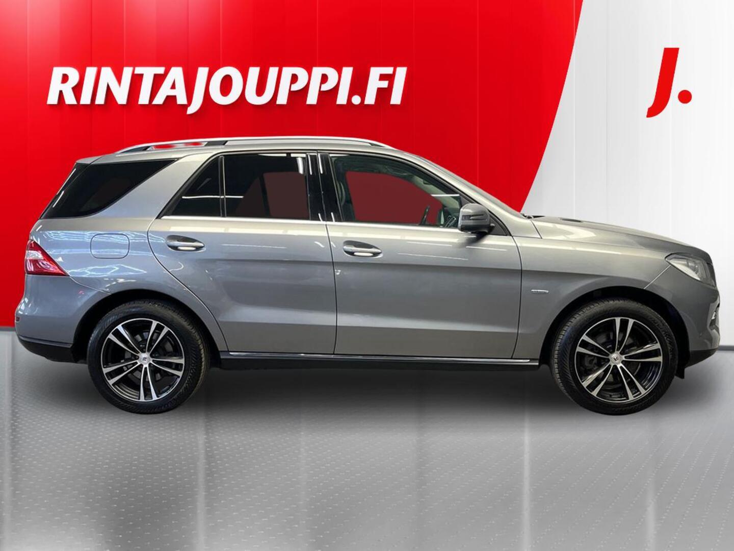MERCEDES-BENZ ML 2012
