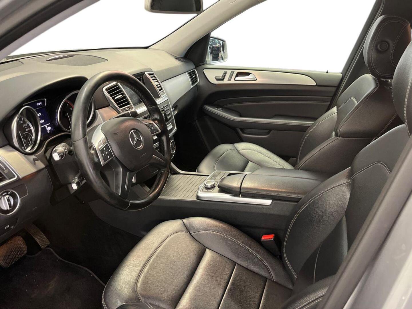 MERCEDES-BENZ ML 2012
