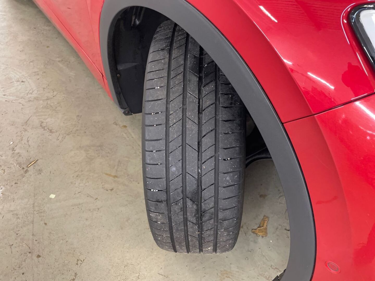 VOLKSWAGEN ID.5 30