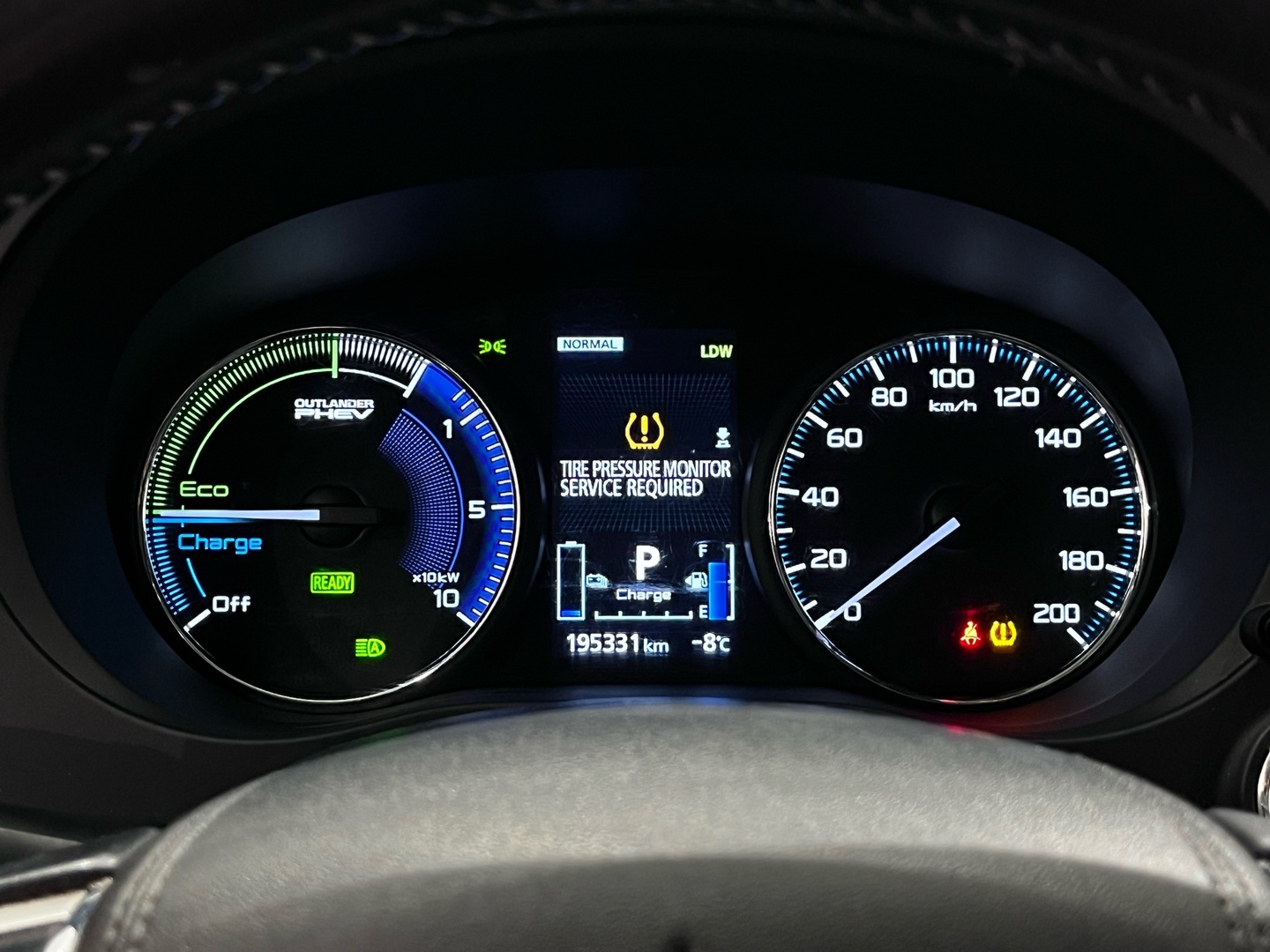 MITSUBISHI Outlander PHEV 2019