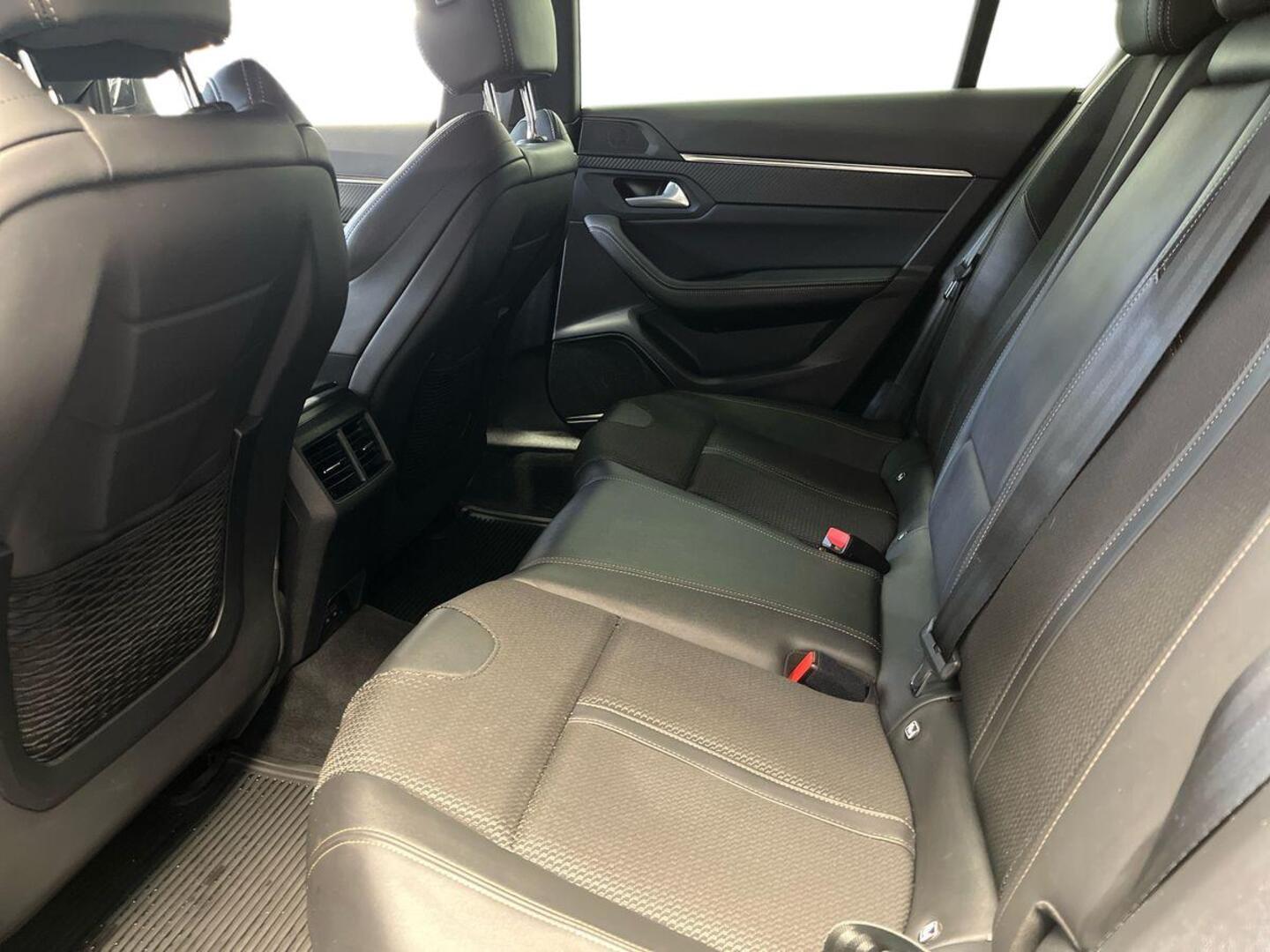 PEUGEOT 508 2021