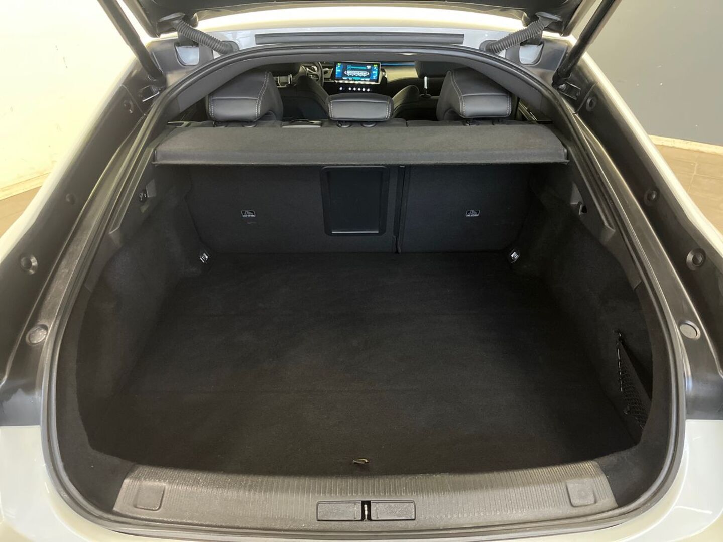 PEUGEOT 508 2021