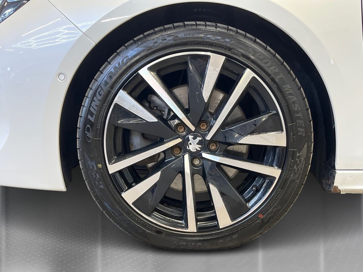 PEUGEOT 508 2021