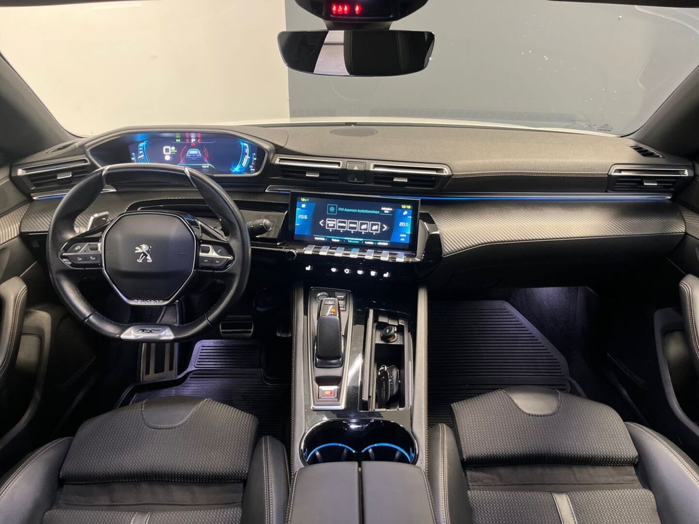 PEUGEOT 508 2021
