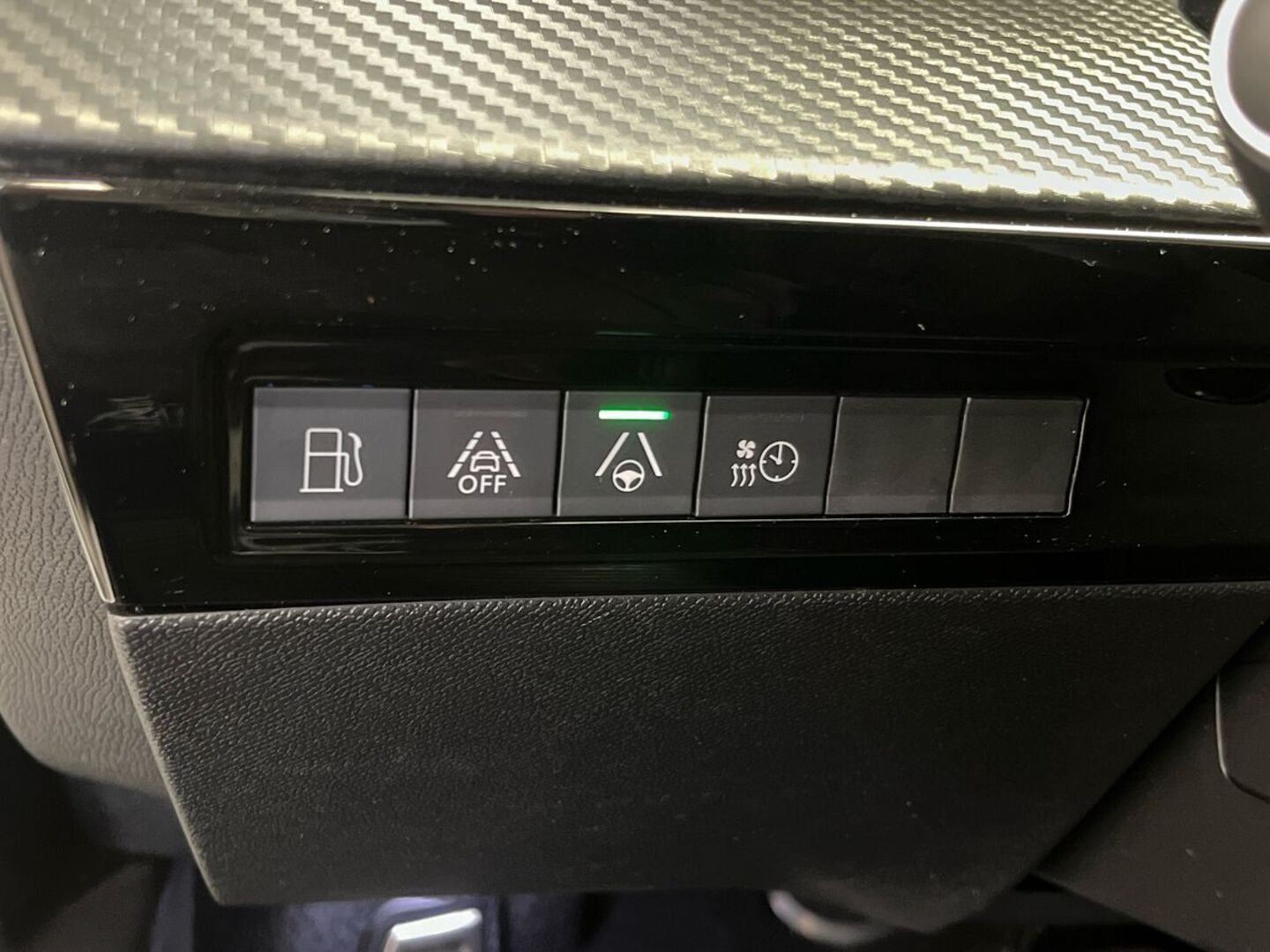 PEUGEOT 508 2021