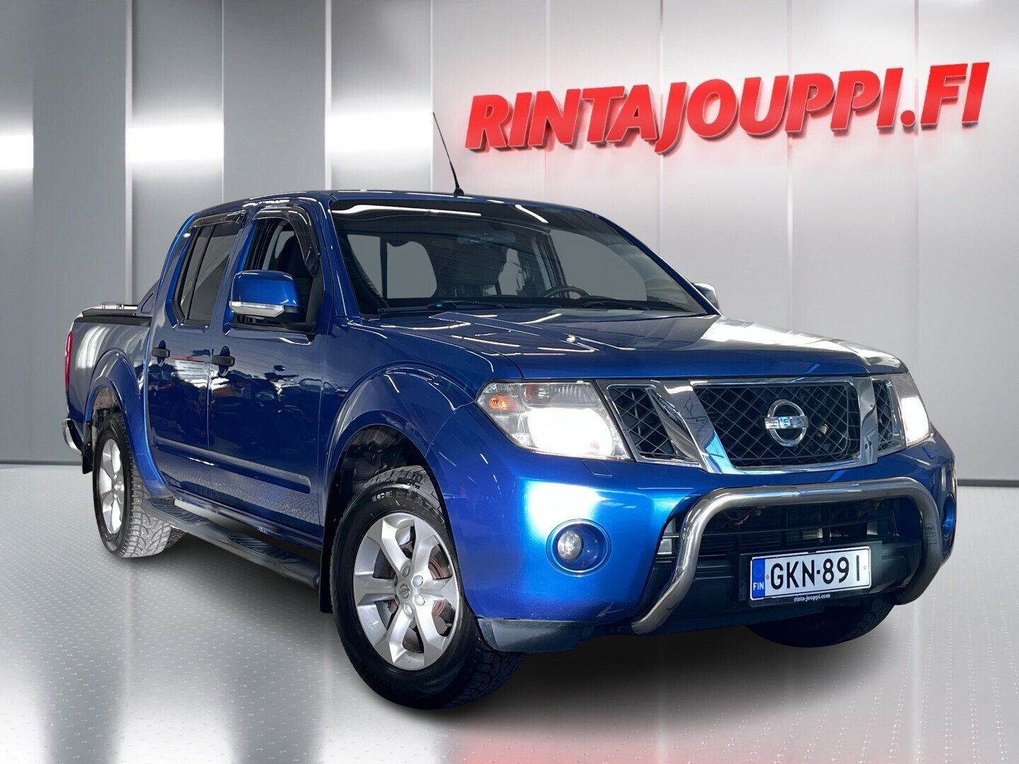 NISSAN Navara 2012