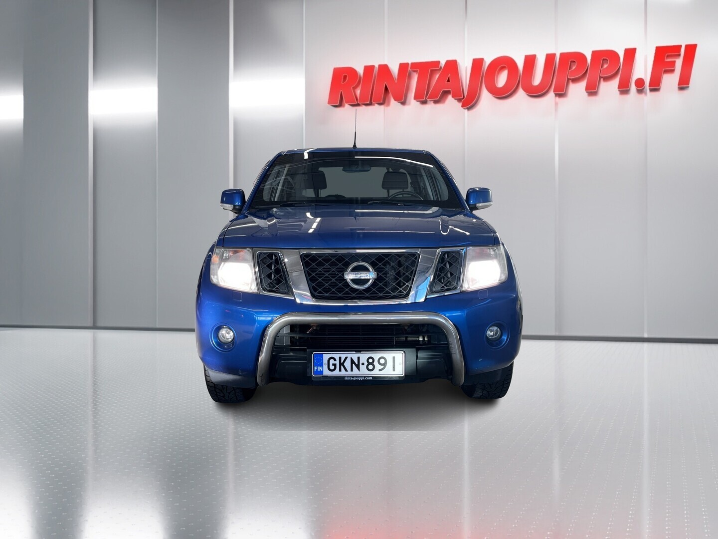 NISSAN Navara 2012