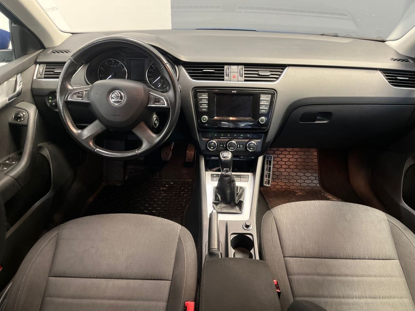 SKODA Octavia 15