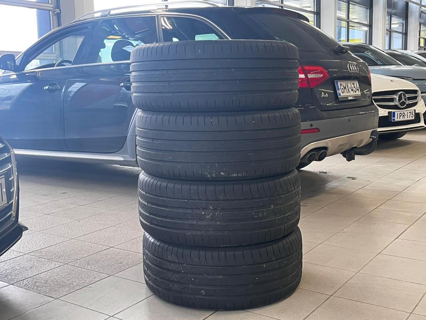 AUDI A4 allroad quattro 2015