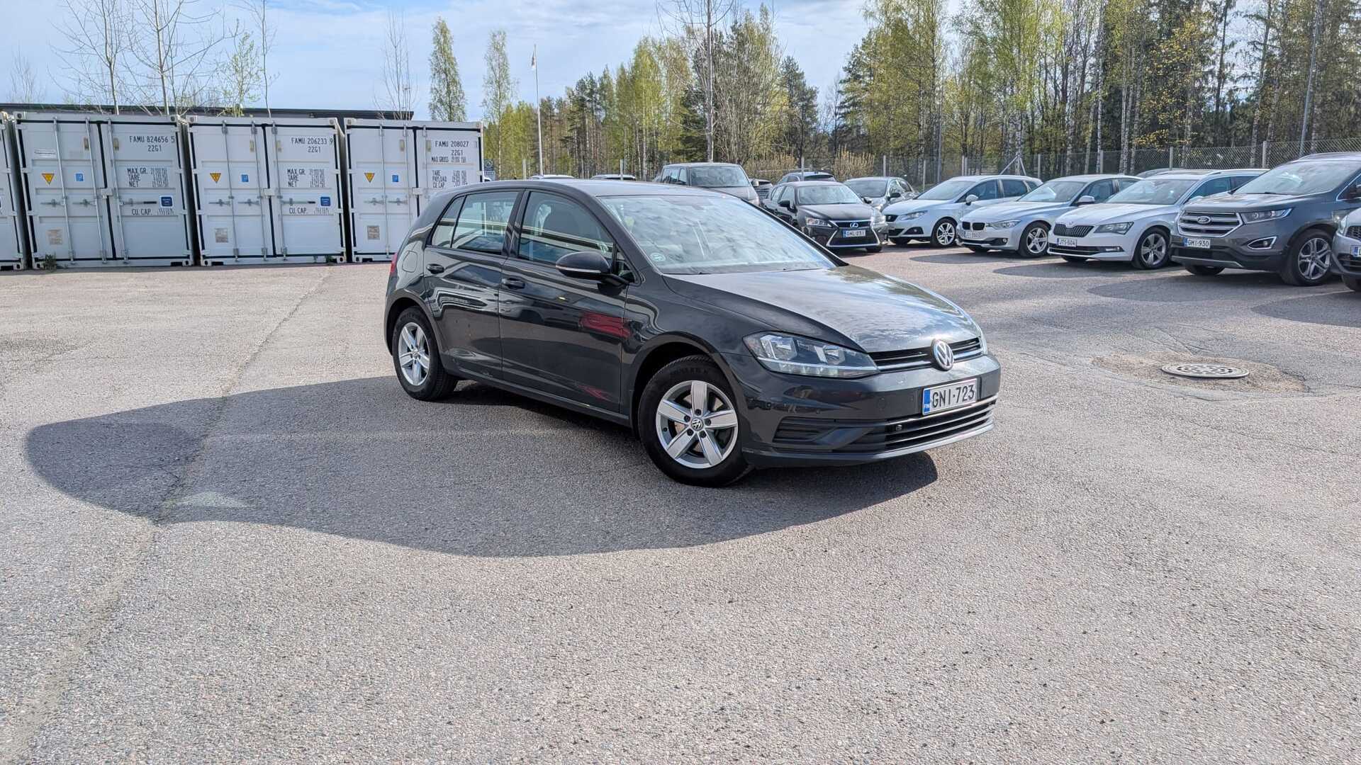 VOLKSWAGEN Golf 2019