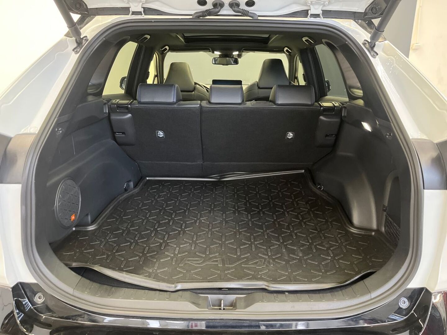 TOYOTA RAV4 11