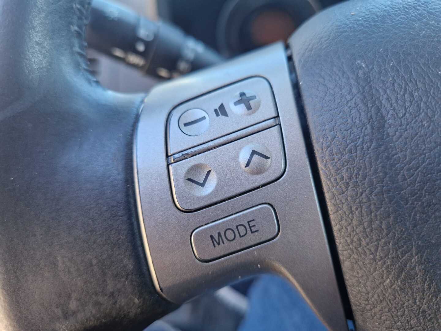 TOYOTA Auris 2008