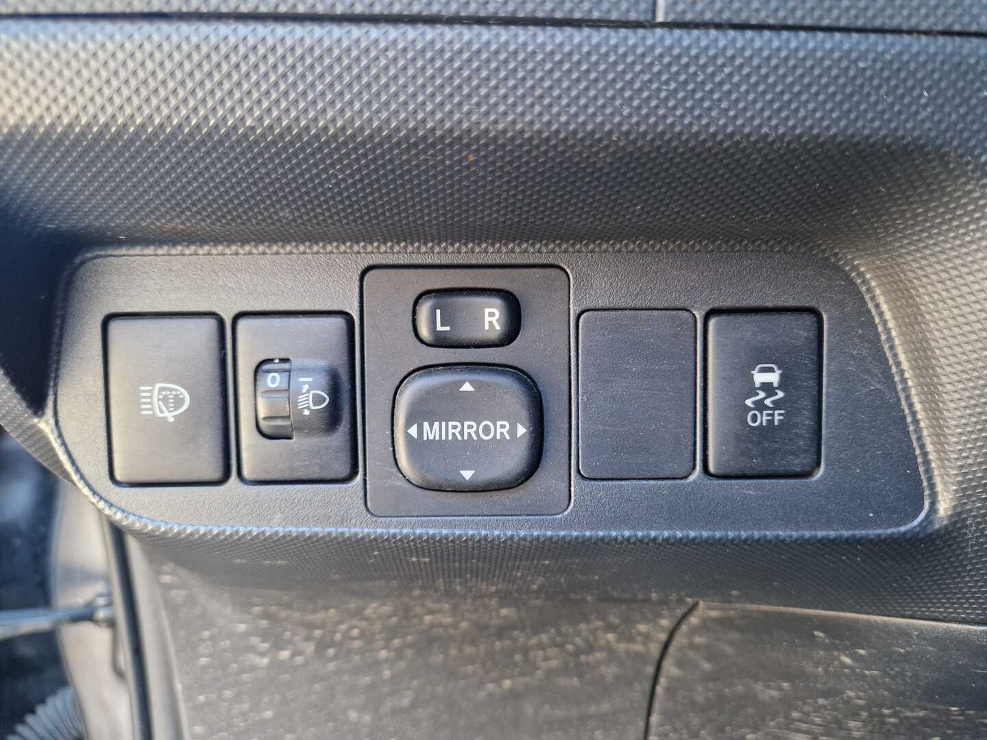 TOYOTA Auris 2008