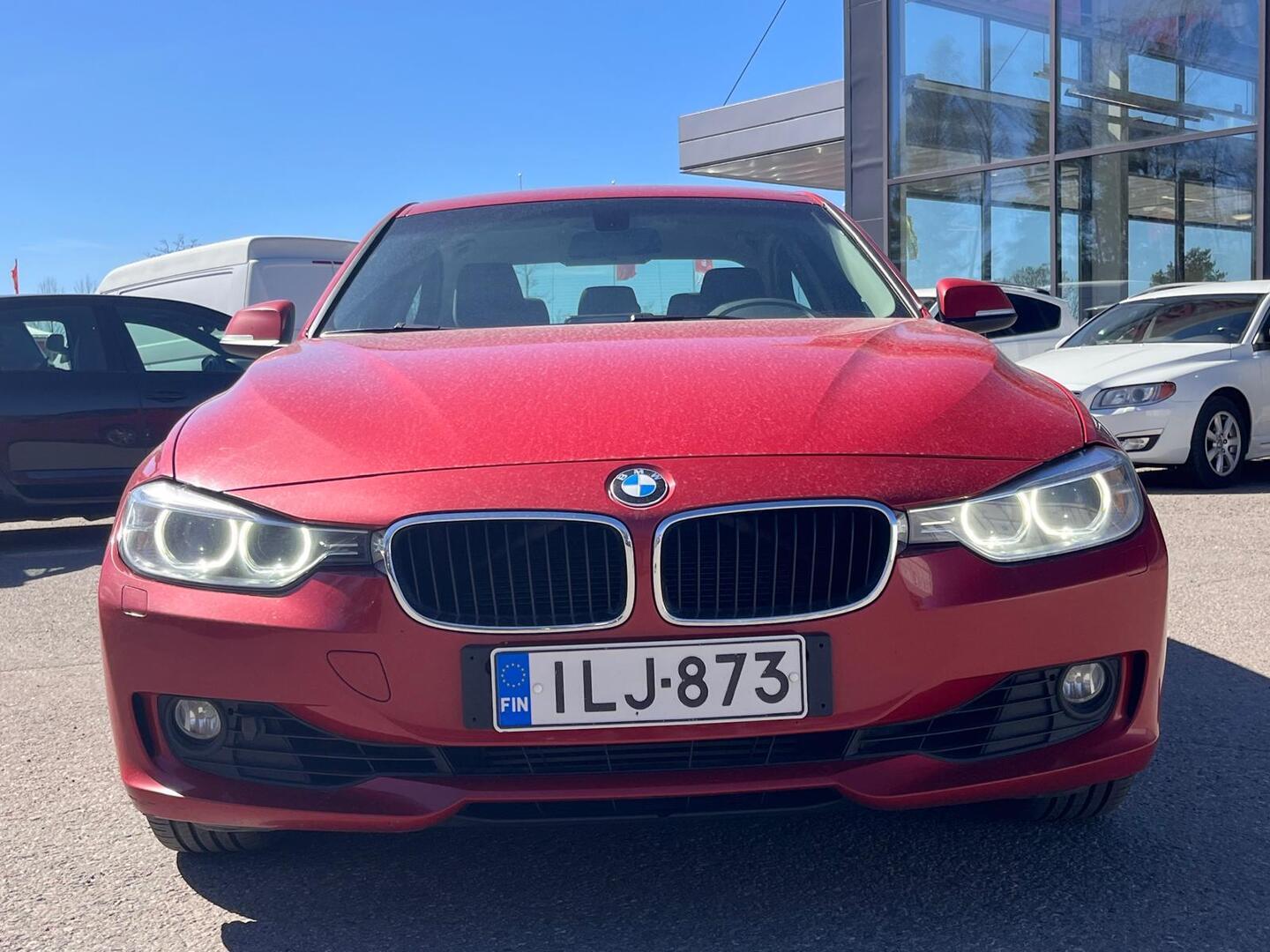 BMW 320 2013