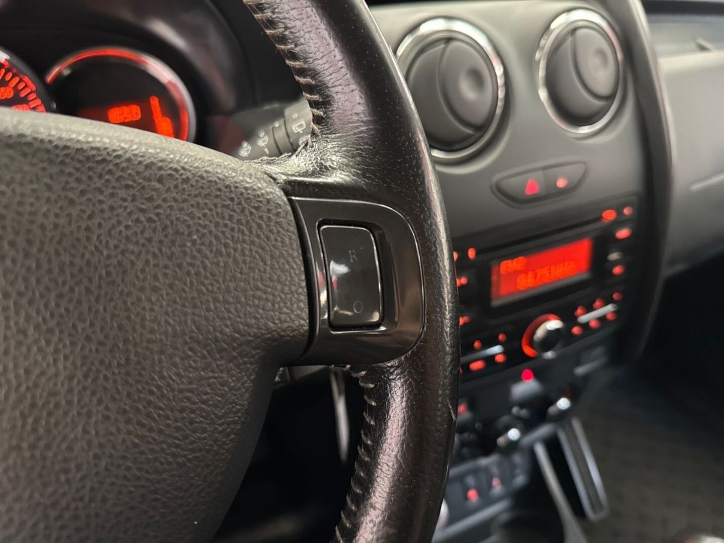 DACIA Duster 15