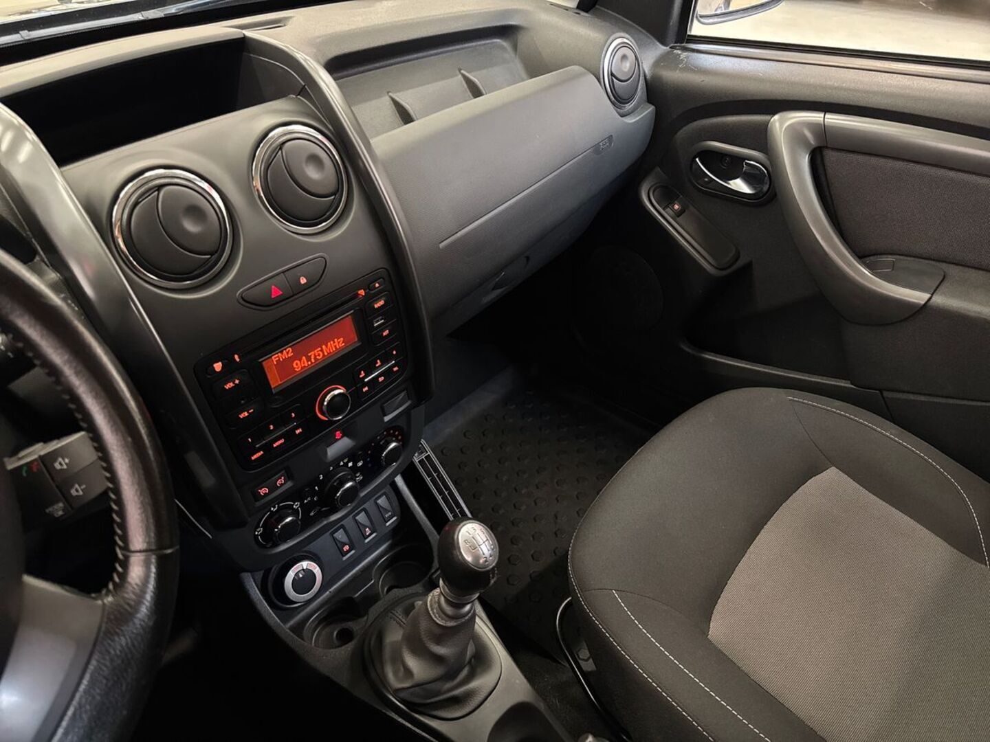 DACIA Duster 19