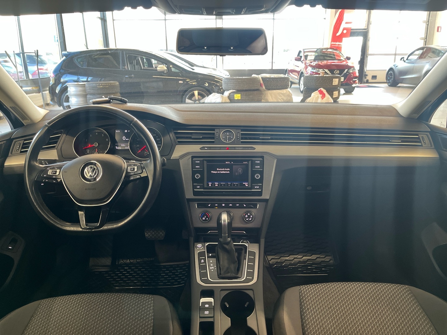 VOLKSWAGEN Passat 2017