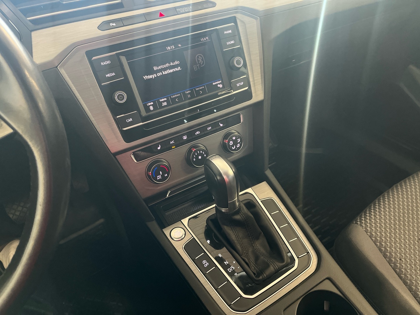 VOLKSWAGEN Passat 2017