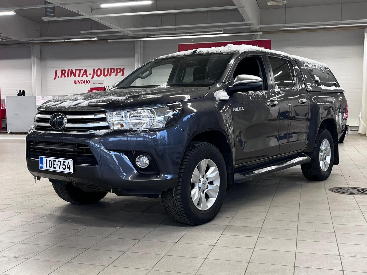 TOYOTA Hilux 2018