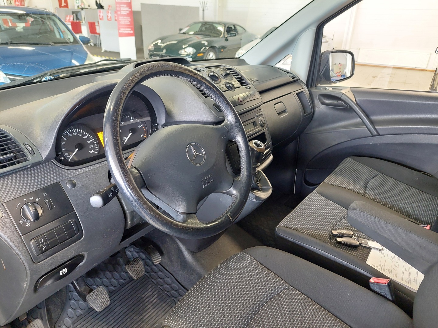 MERCEDES-BENZ Vito 2013