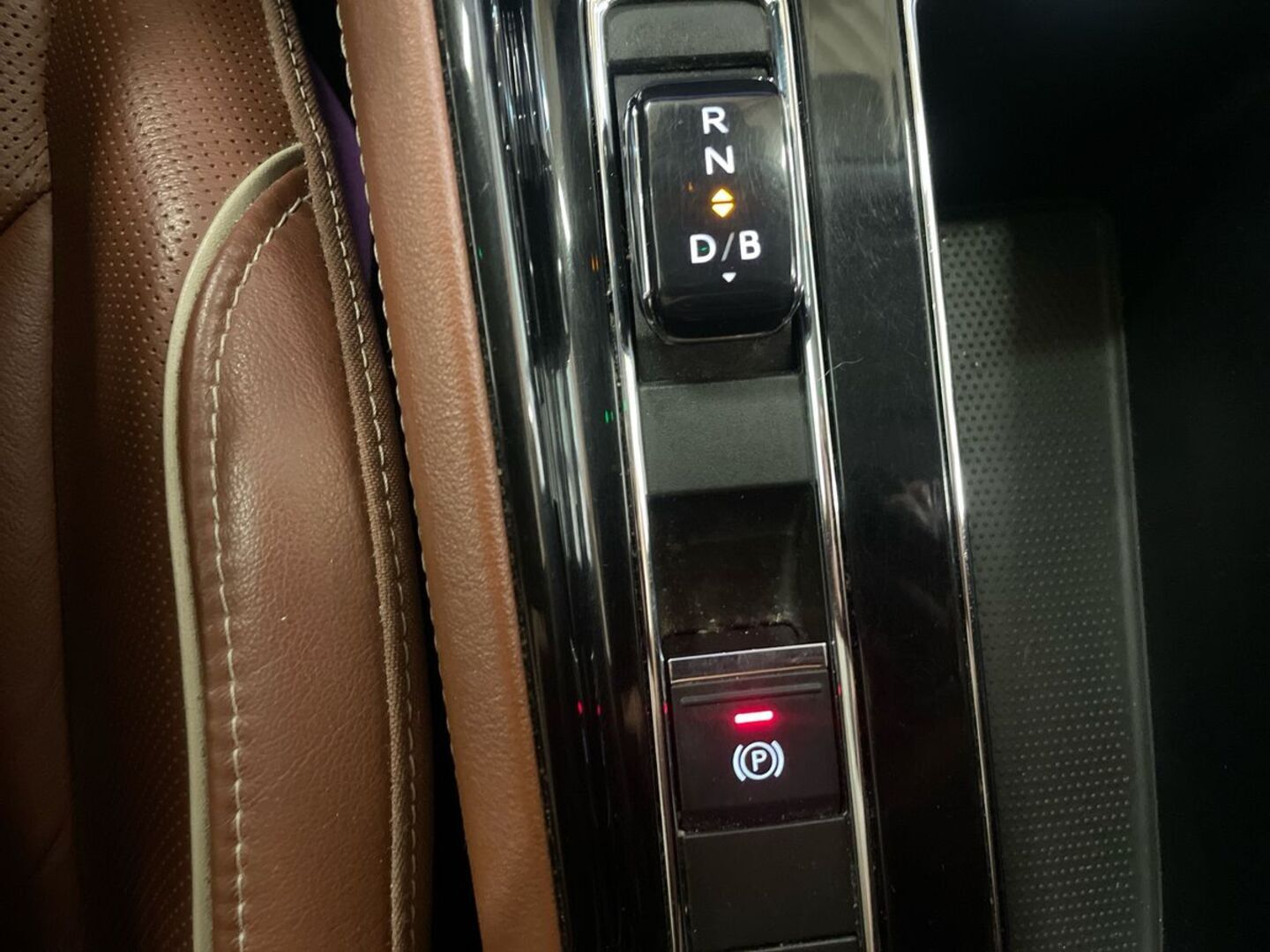 SKODA Enyaq 2021