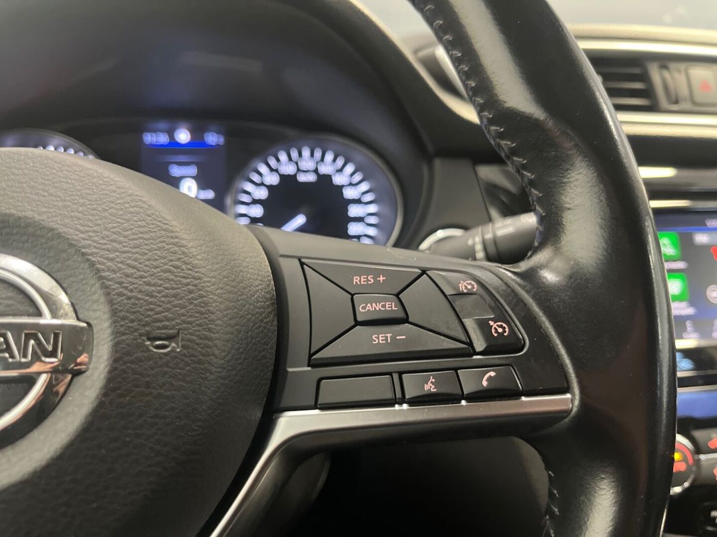 NISSAN Qashqai 19