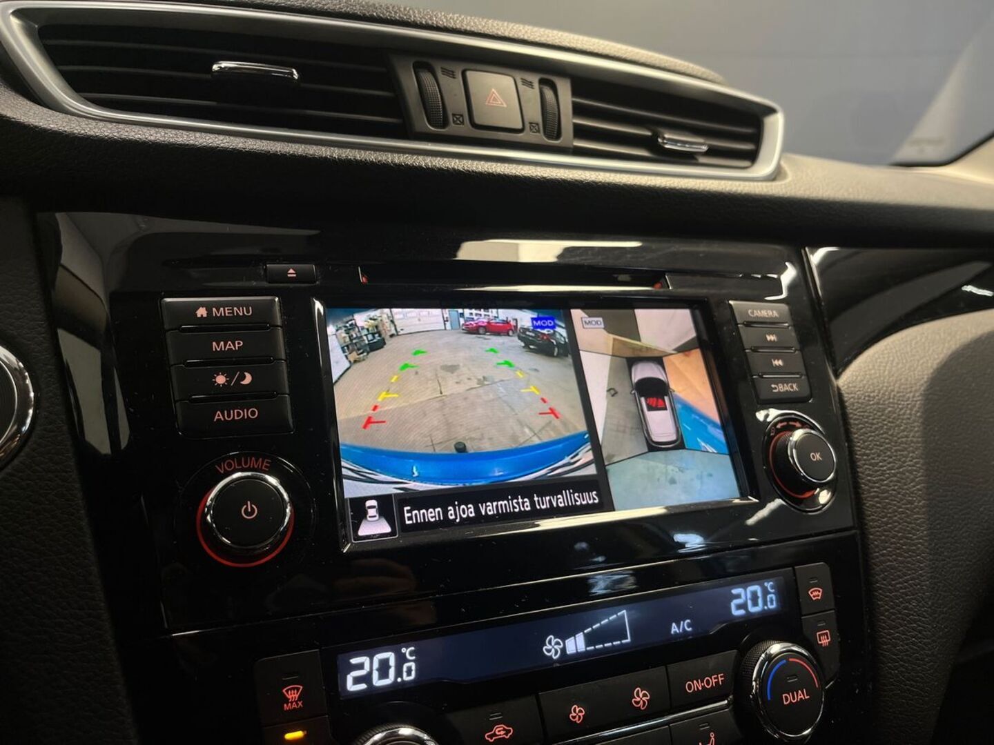 NISSAN Qashqai 23