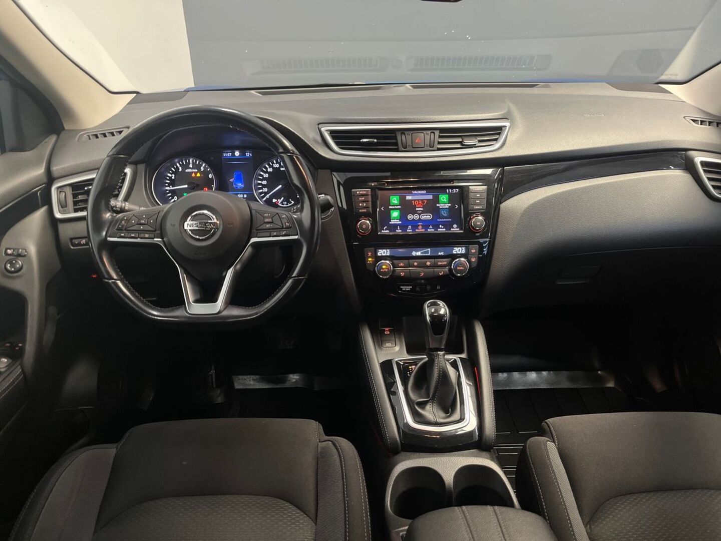 NISSAN Qashqai 25