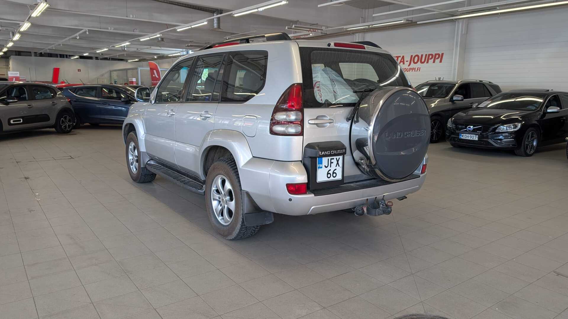 TOYOTA Land Cruiser 2003