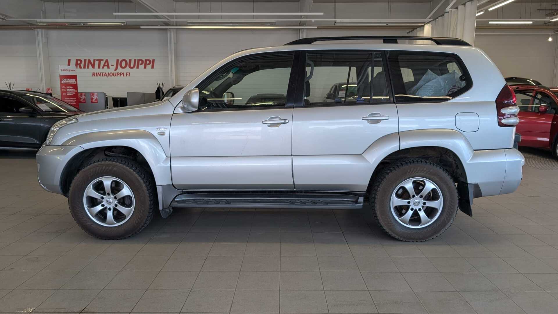 TOYOTA Land Cruiser 2003