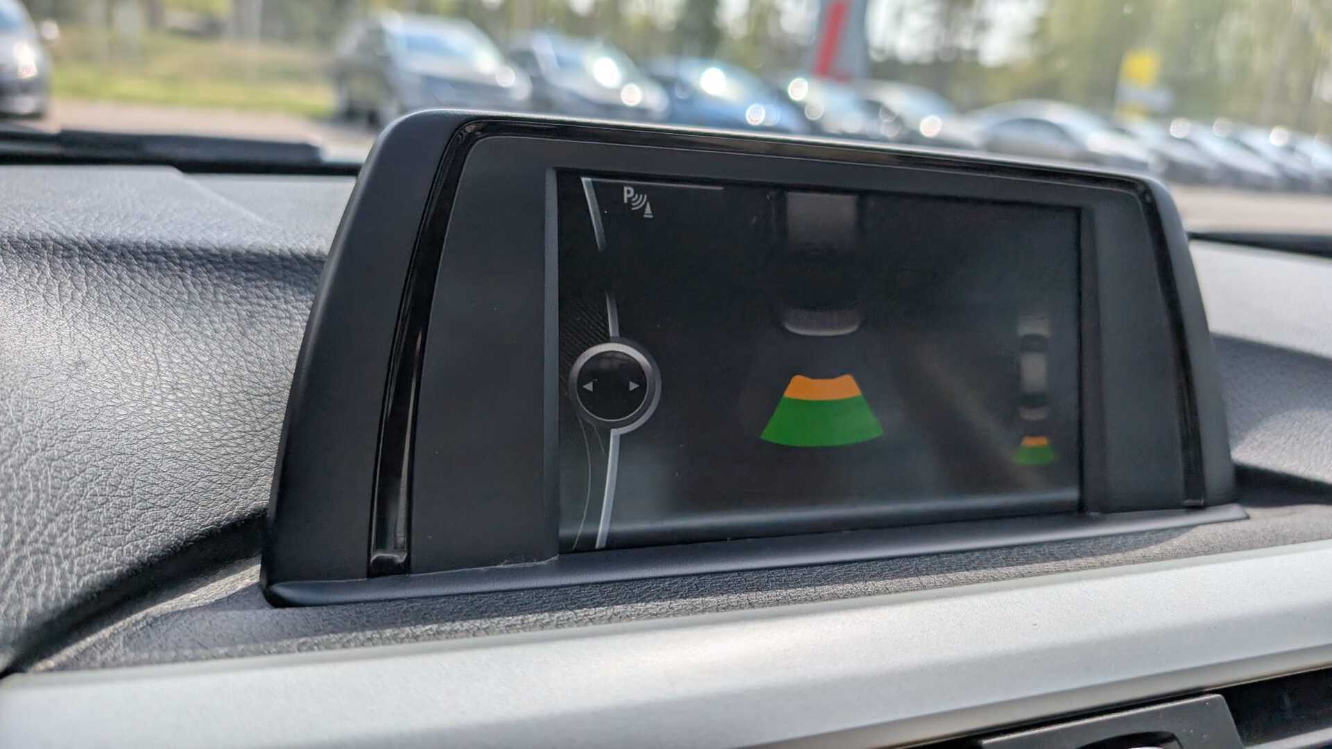BMW 320 2012