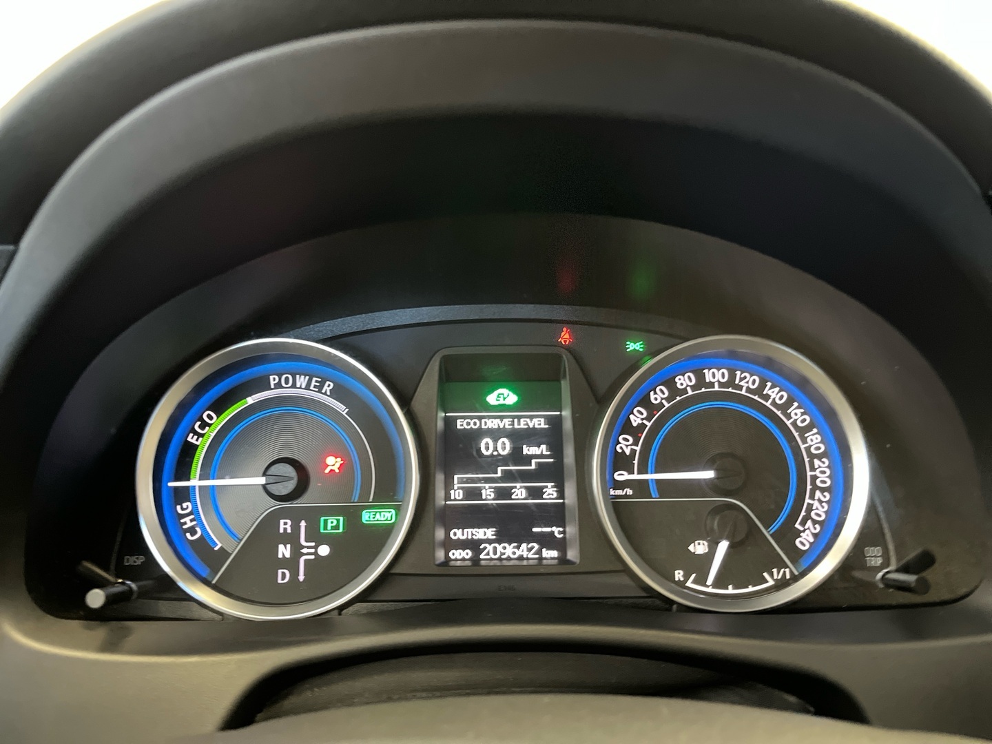 TOYOTA Auris 2013