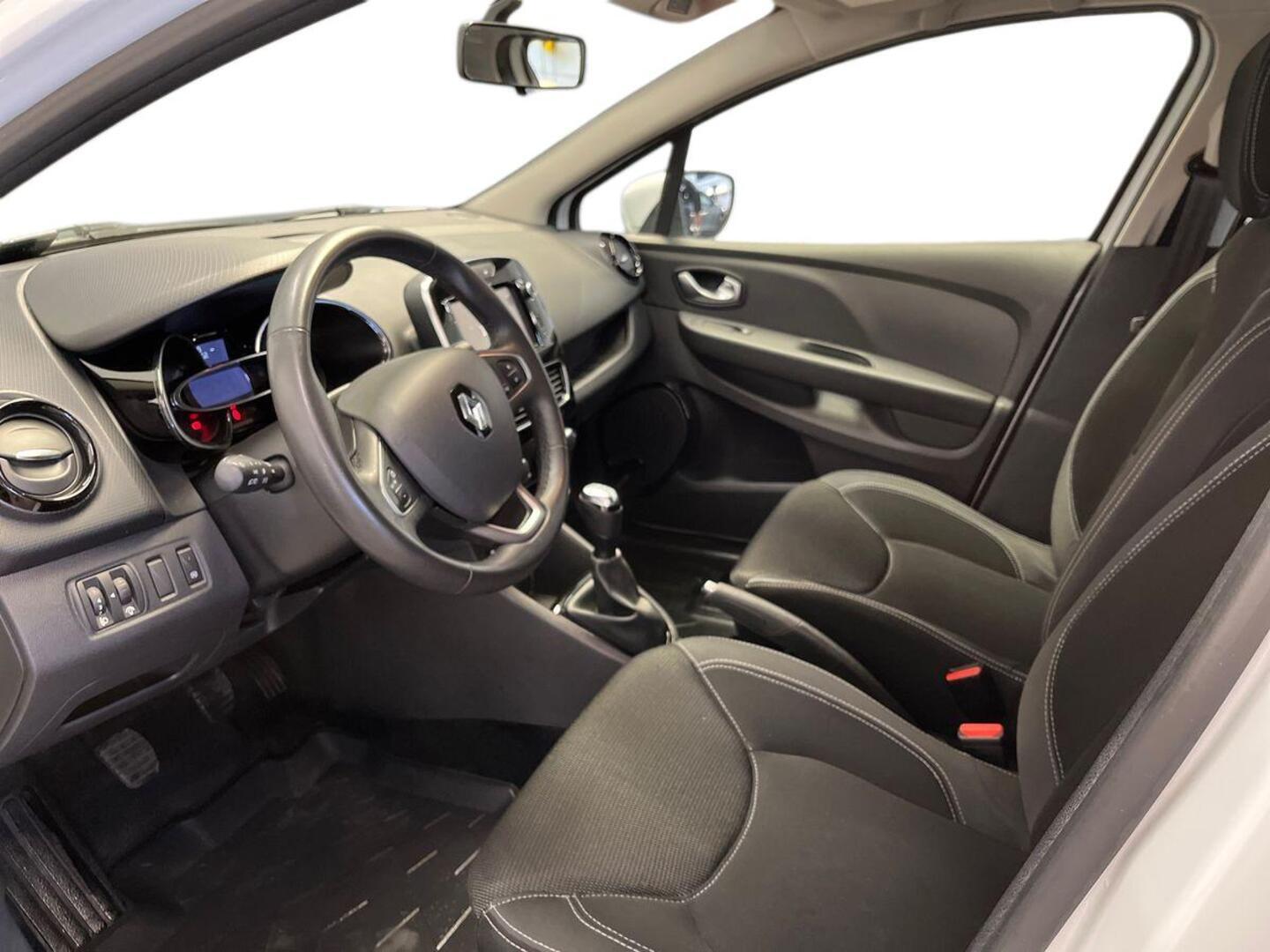 RENAULT Clio 2018