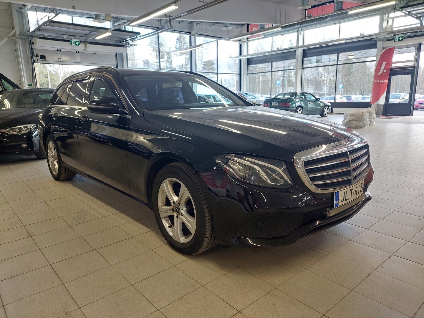 MERCEDES-BENZ E 2017