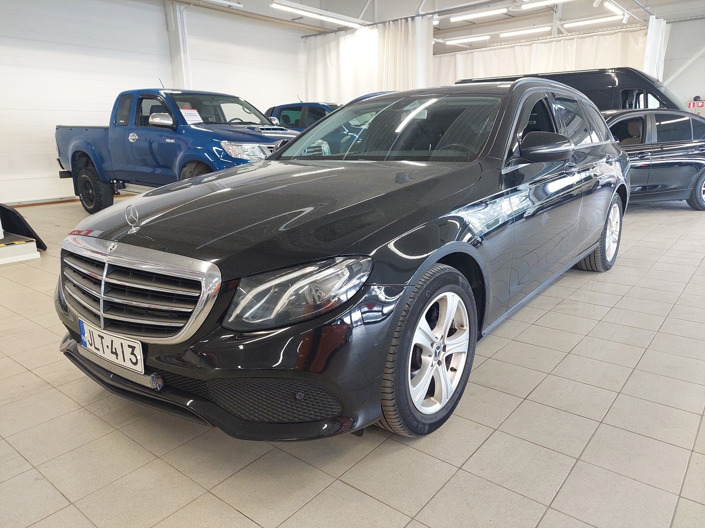 MERCEDES-BENZ E 2017