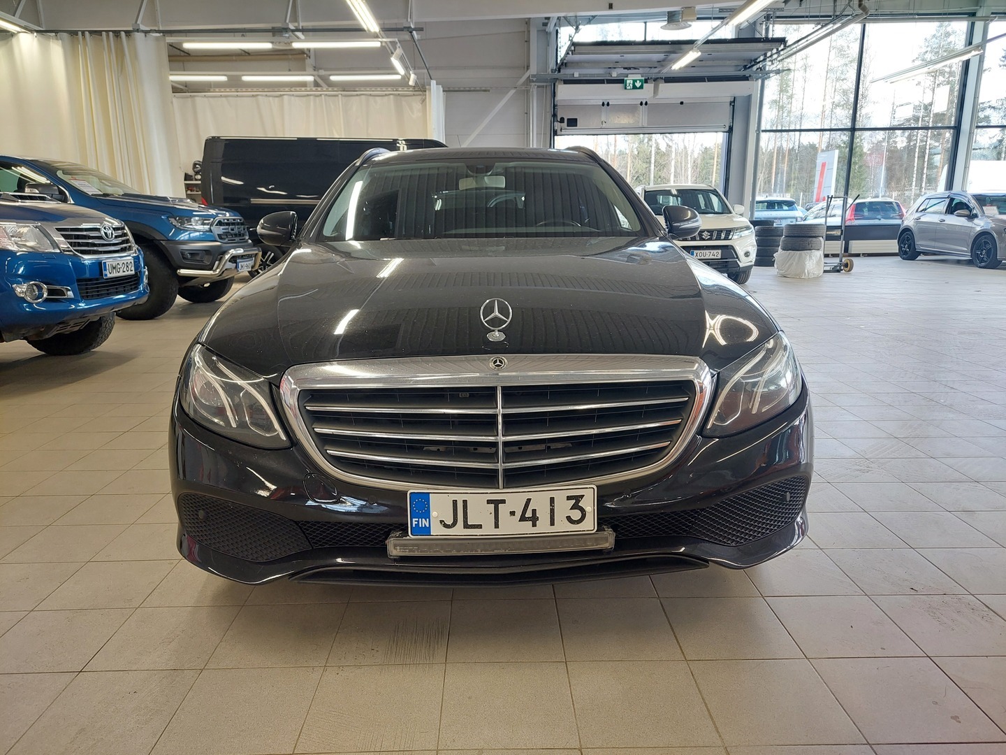 MERCEDES-BENZ E 2017