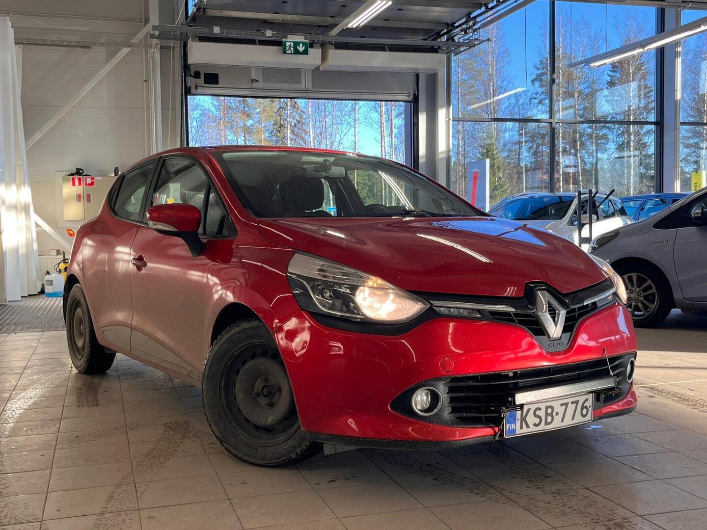 RENAULT Clio 2016